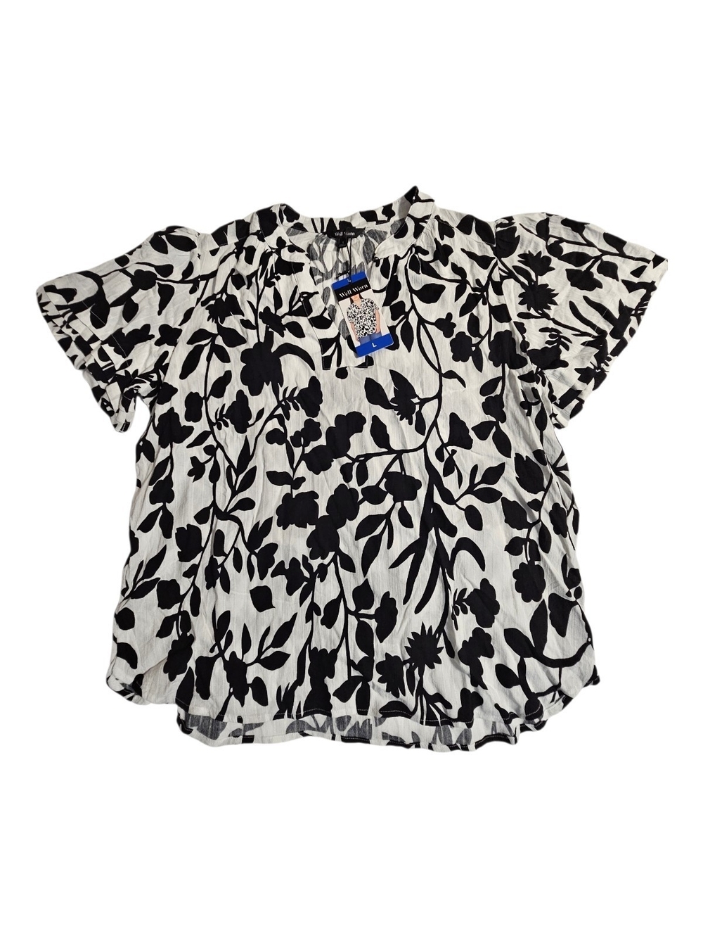 Well Worn Black and White Floral Short Sleeve Blouse